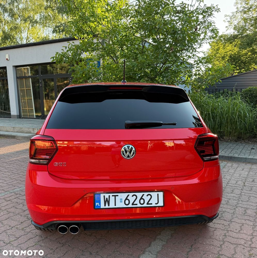 Volkswagen Polo - 9