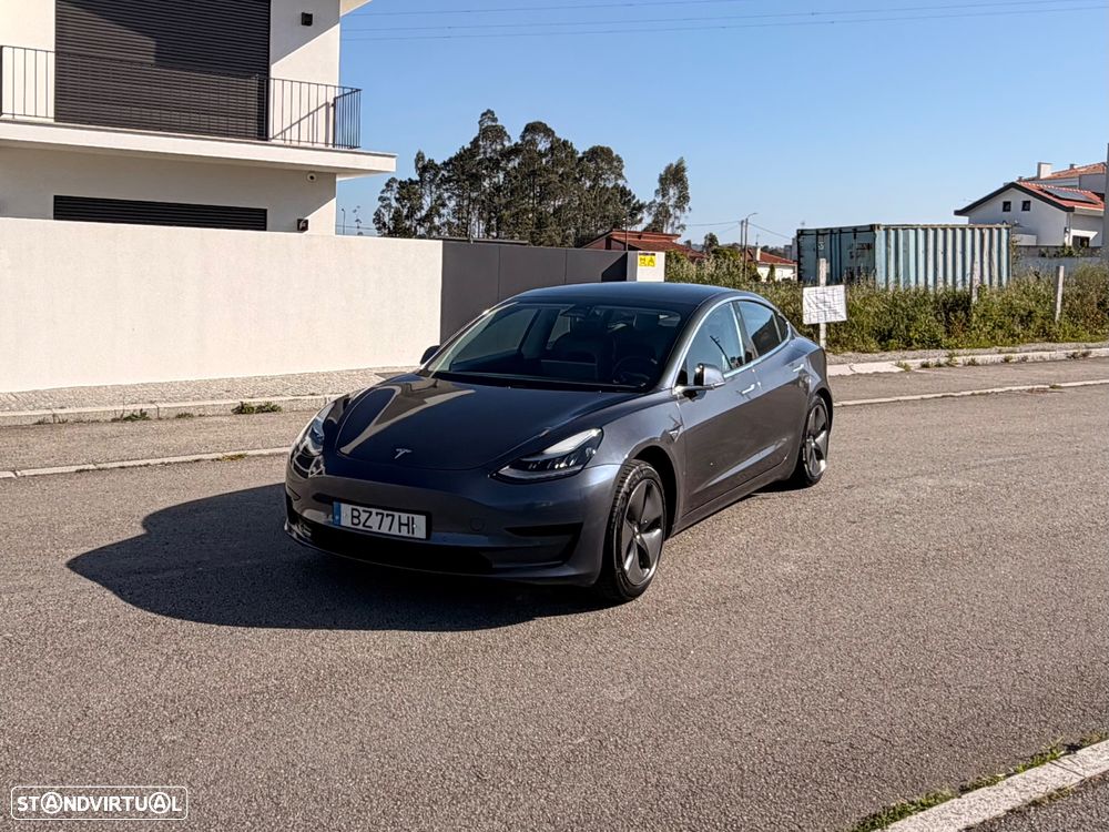 Tesla Model 3 Standard Range Plus RWD - 1