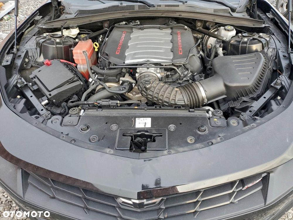 Chevrolet Camaro - 12
