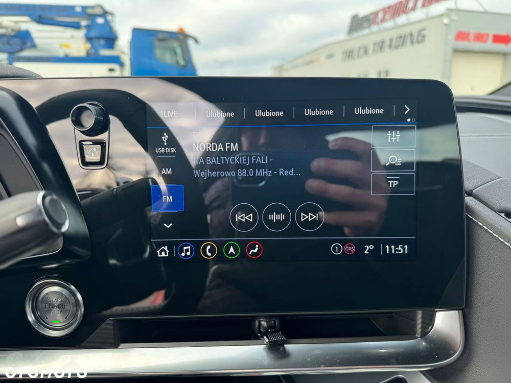 Chevrolet Corvette - 12