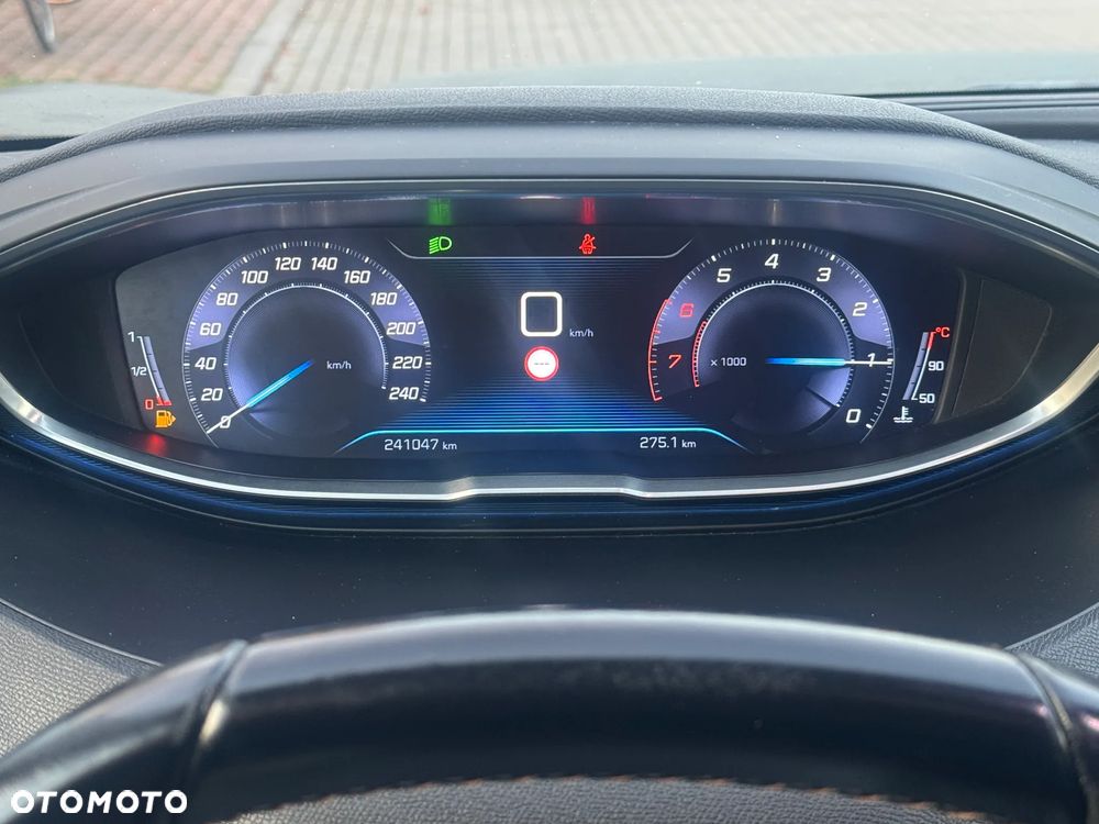 Peugeot 5008 1.2 PureTech Active Pack S&S - 15