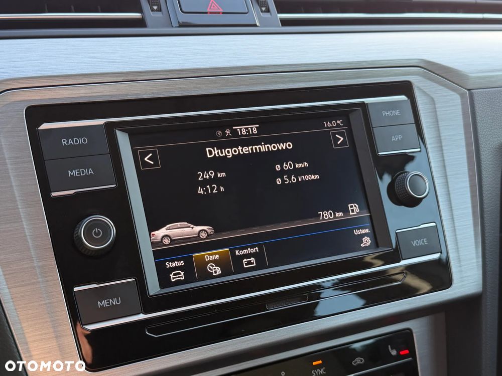 Volkswagen Passat 1.5 TSI EVO Business - 26