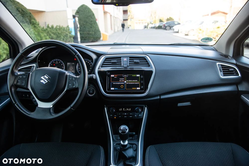 Suzuki SX4 S-Cross 1.4 Boosterjet Comfort - 27