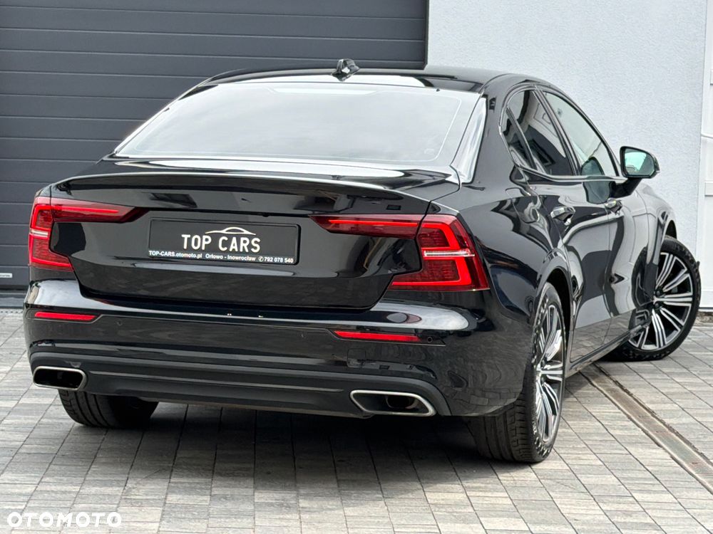 Volvo S60 T8 Twin Engine AWD Geartronic Inscription - 27