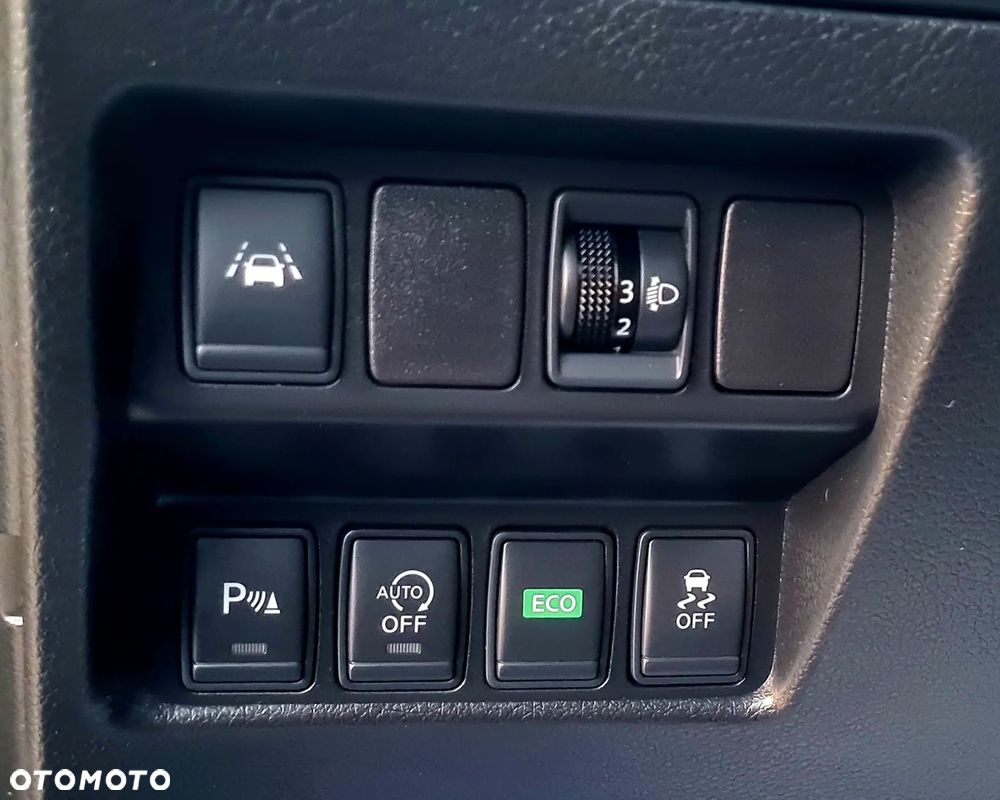 Nissan Qashqai 1.6 DCi Acenta Xtronic EU6 - 31