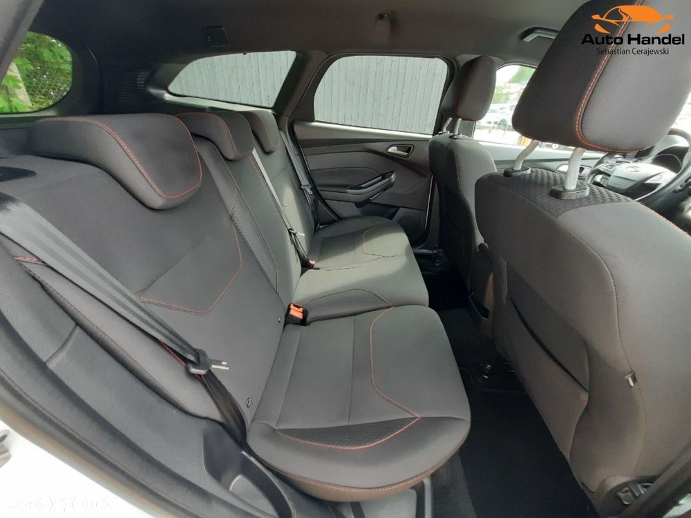 Ford Focus 1.5 EcoBoost STart-Stopp-System ST-LINE - 37