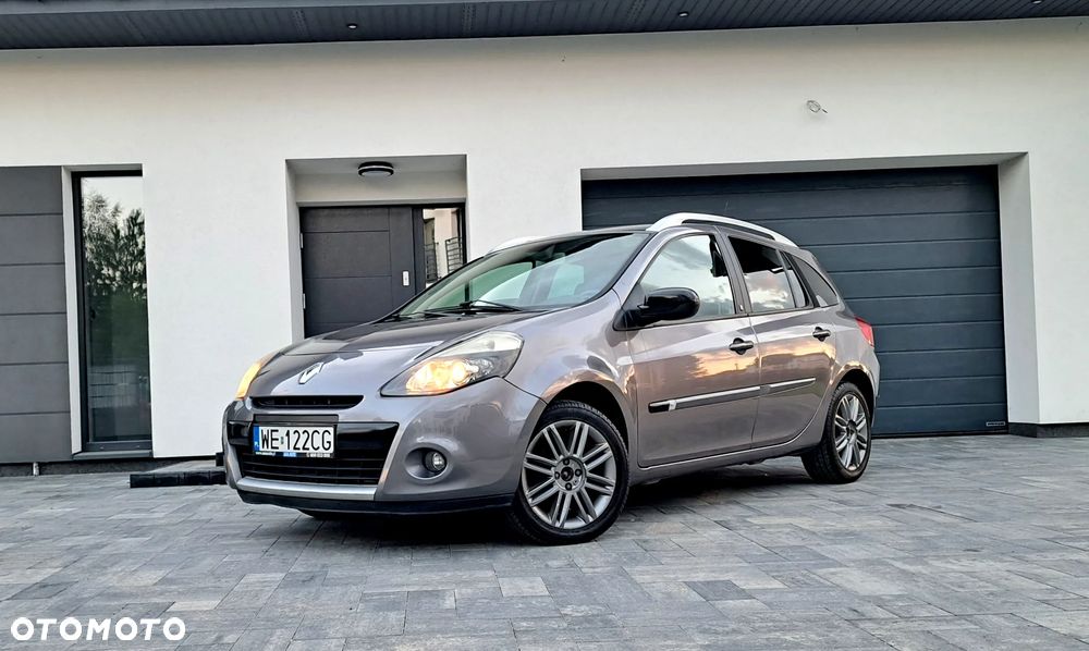 Renault Clio - 1