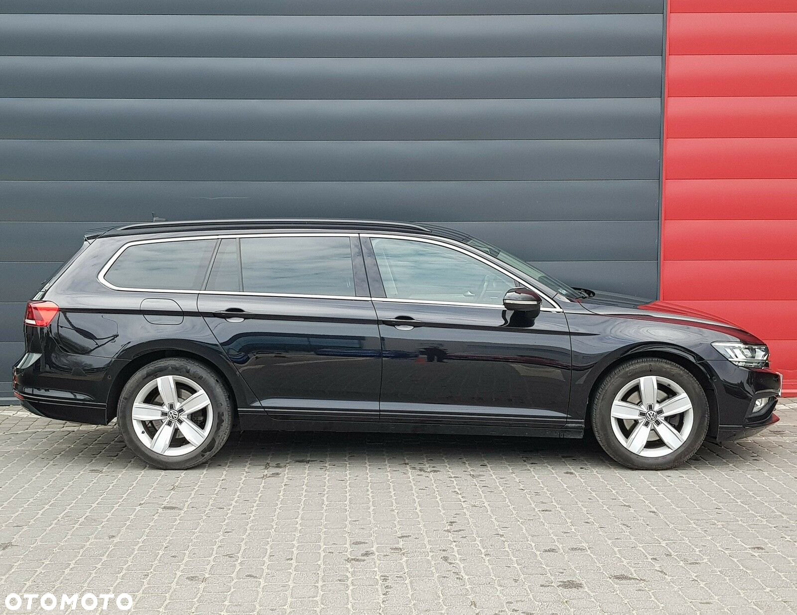 Volkswagen Passat 2.0 TSI Elegance DSG - 9