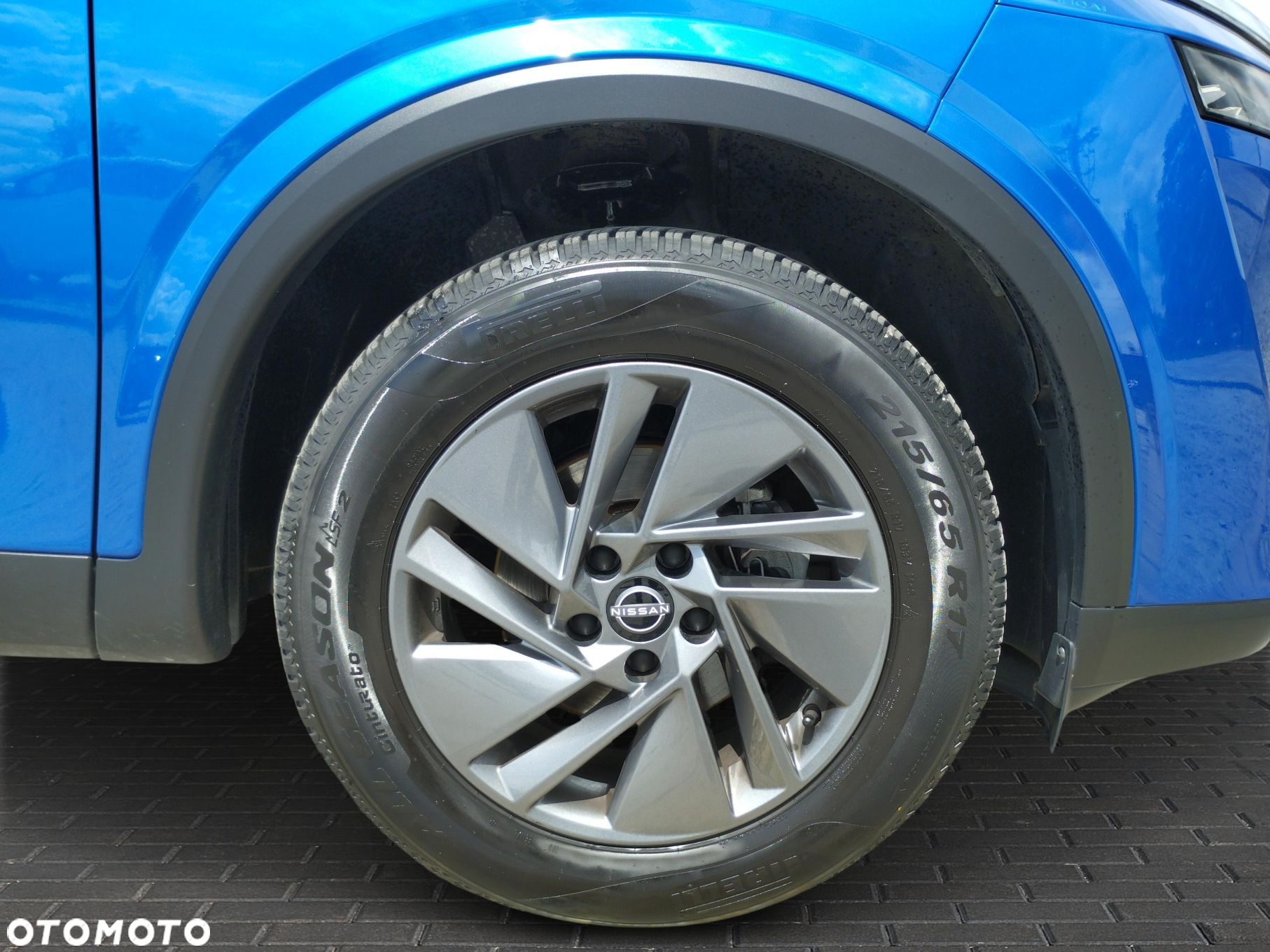 Nissan Qashqai - 10