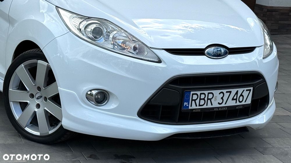 Ford Fiesta - 31