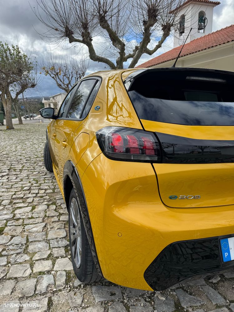Peugeot e-208 50 kWh Allure - 5