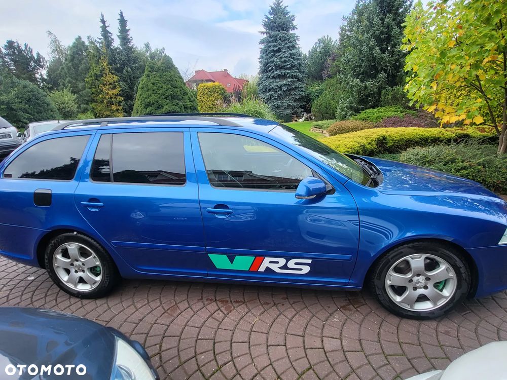 Skoda Octavia 2.0 TSI RS - 11