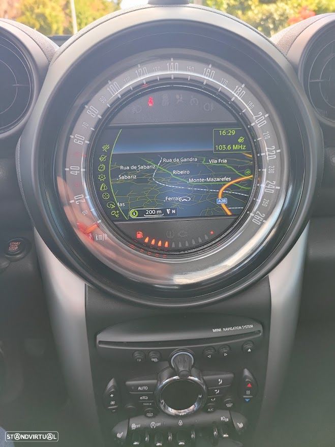 MINI Countryman Cooper D - 12