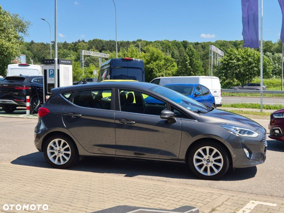 Ford Fiesta - 7