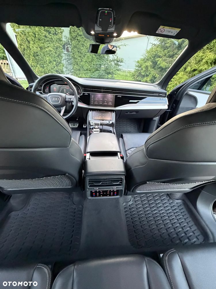 Audi Q7 55 TFSI mHEV Quattro S Line Tiptr - 26