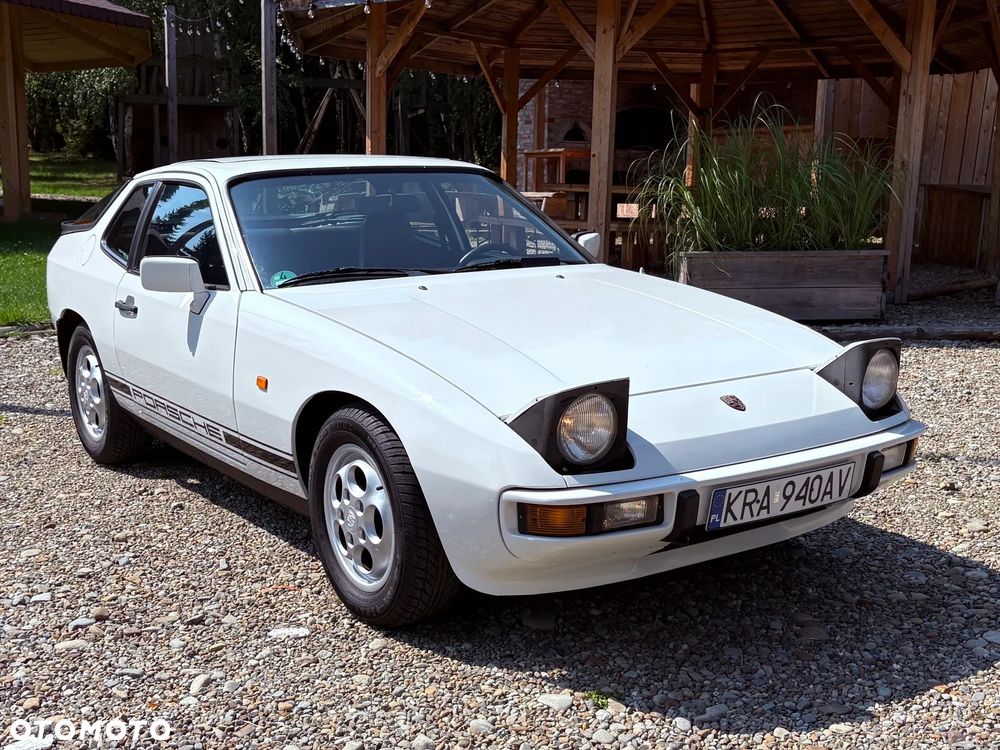 Porsche 924 - 10