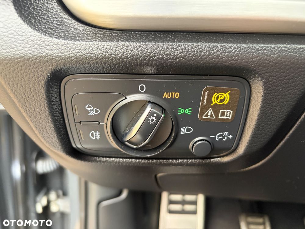 Audi A3 Sportback 1.5 TFSI cylinder on demand design - 16