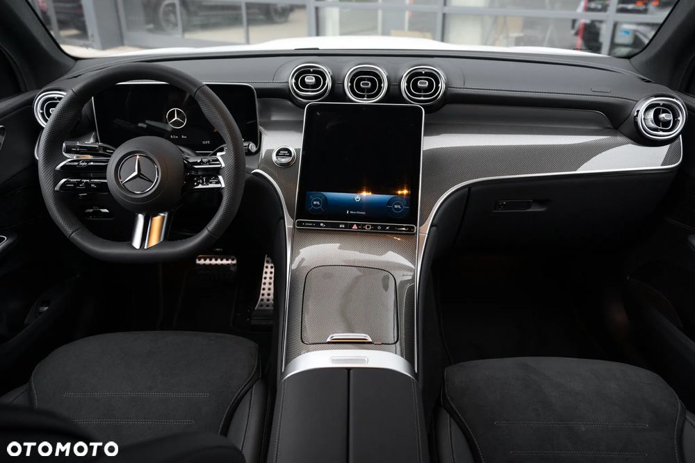 Mercedes-Benz GLC 220 d mHEV 4-Matic AMG Line - 14
