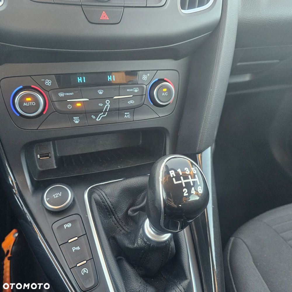 Ford Focus - 18