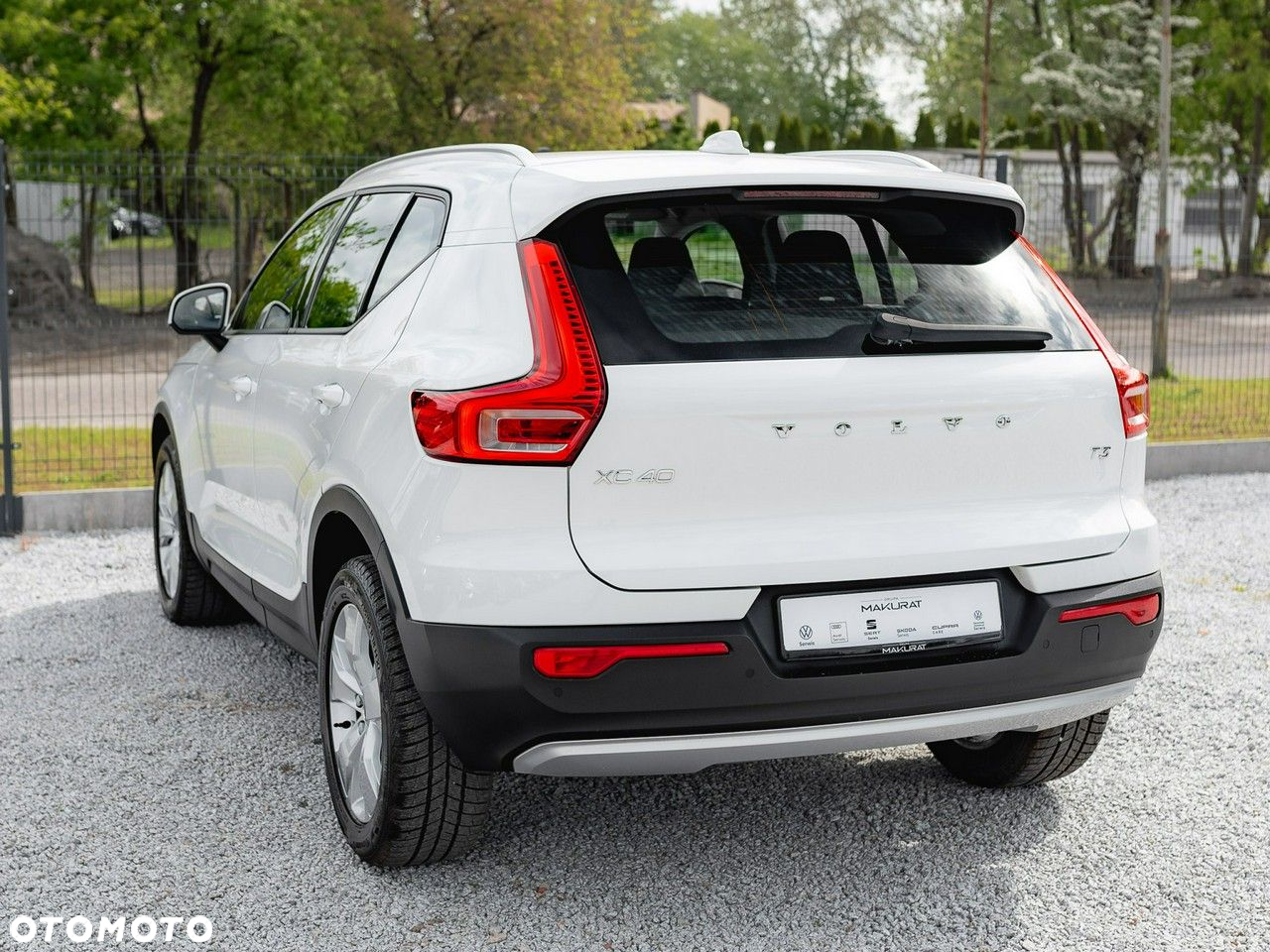Volvo XC 40 T3 Momentum Pro - 5