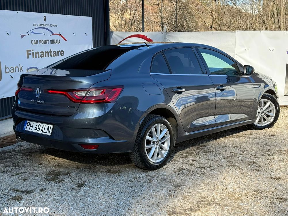 Renault Megane 1.5 dCI EDC Intens - 4