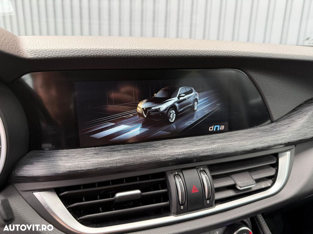 Alfa Romeo Stelvio 2.2 16V AT8 Q4 Super - 14