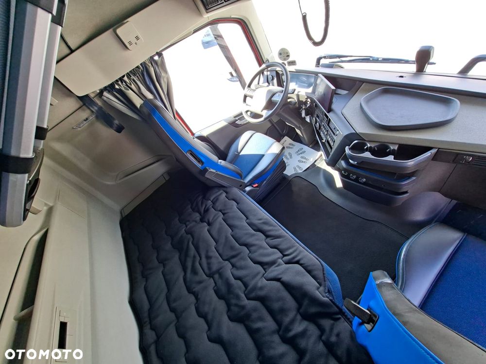 Volvo FH460 I-Save - 32