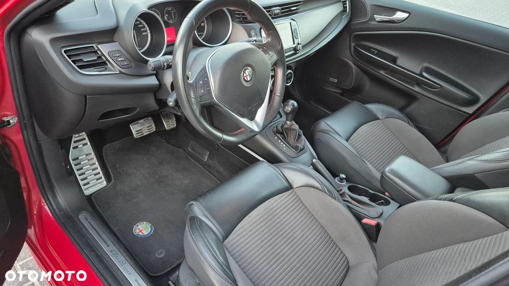 Alfa Romeo Giulietta 1.4 TB MultiAir Exclusive TCT - 6
