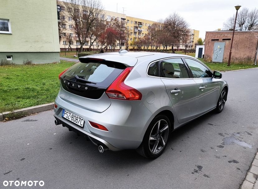 Volvo V40 - 4