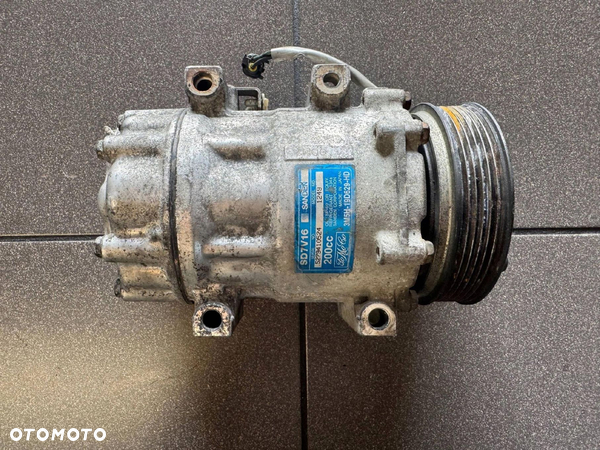 KOMPRESOR KLIMATYZACJI VOLVO 3M5H-19D629-HD