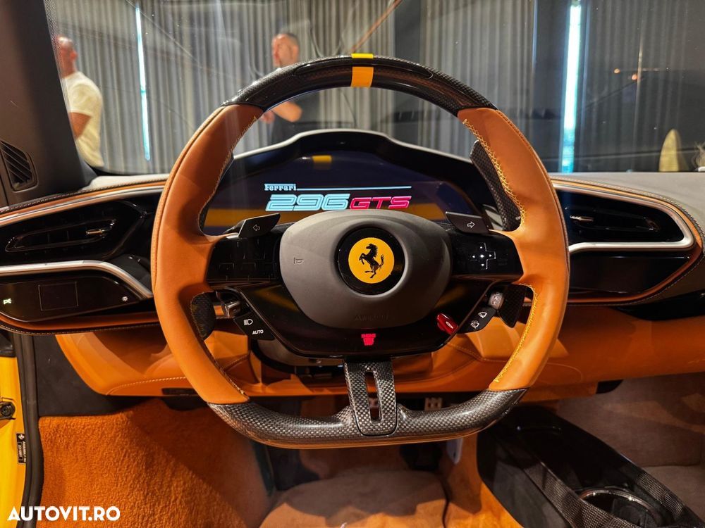 FERRARI 296 GTS 2024 — imagine 28