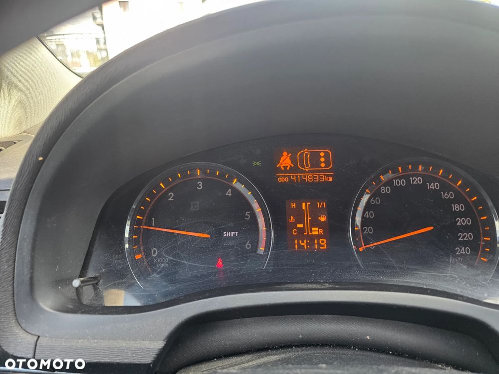 Toyota Avensis 2.0 D-4D - 8