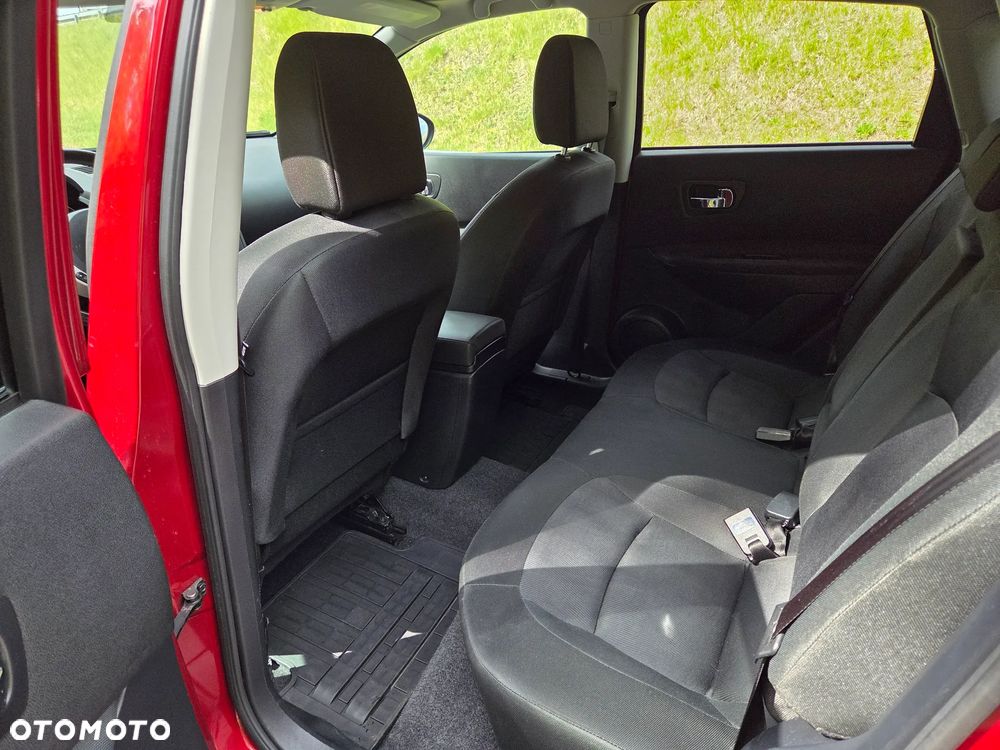 Nissan Qashqai - 14