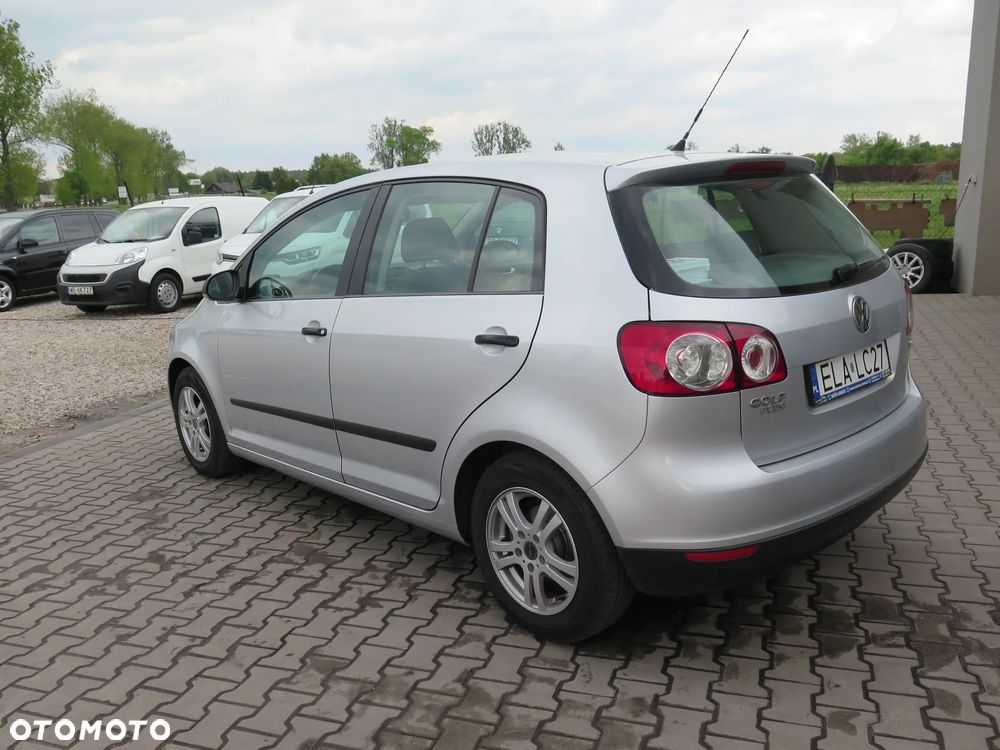 Volkswagen Golf Plus - 4
