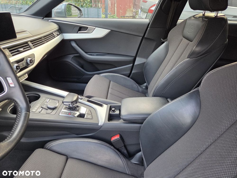 Audi A4 Avant 2017 photo 4