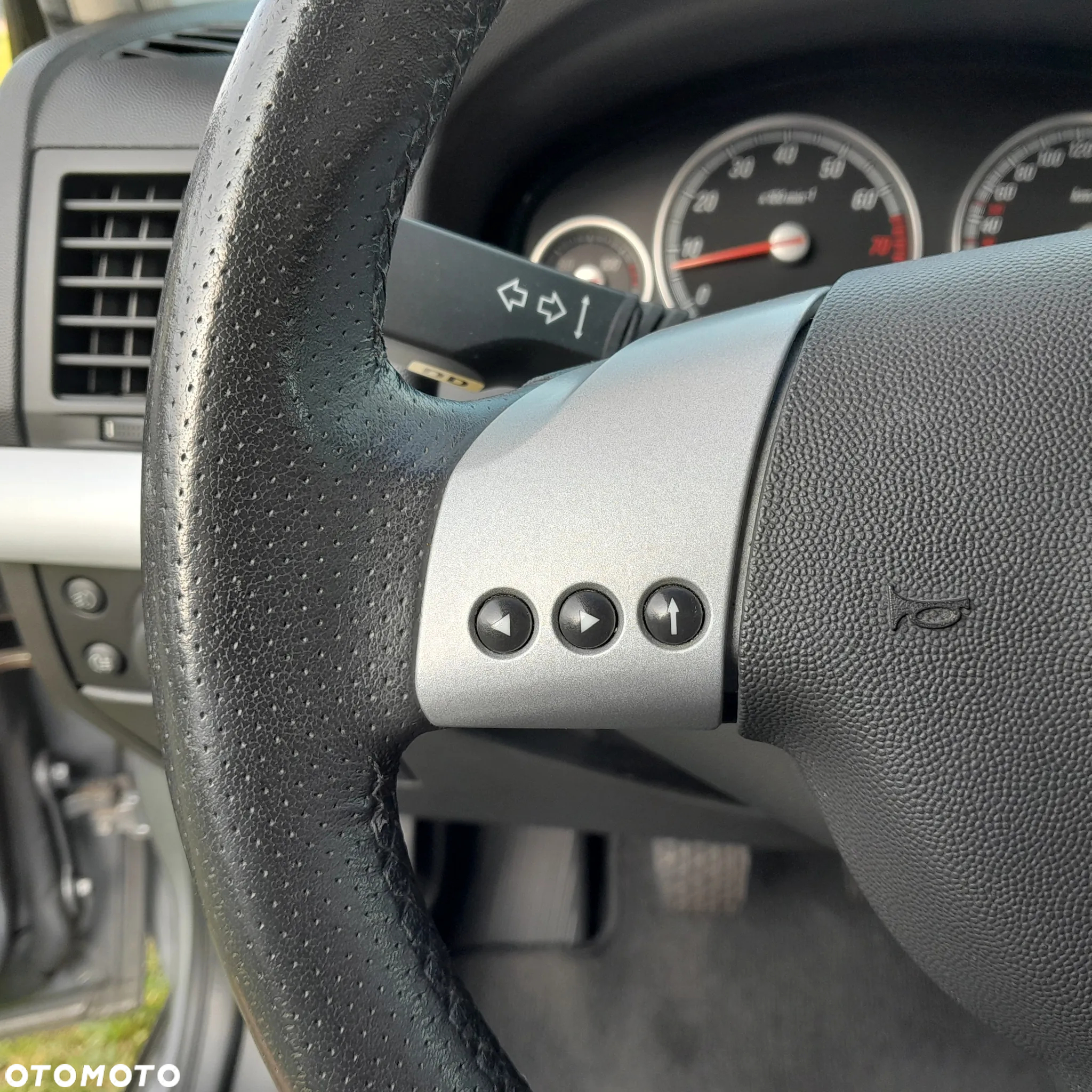 Opel Vectra 1.8 GTS - 29