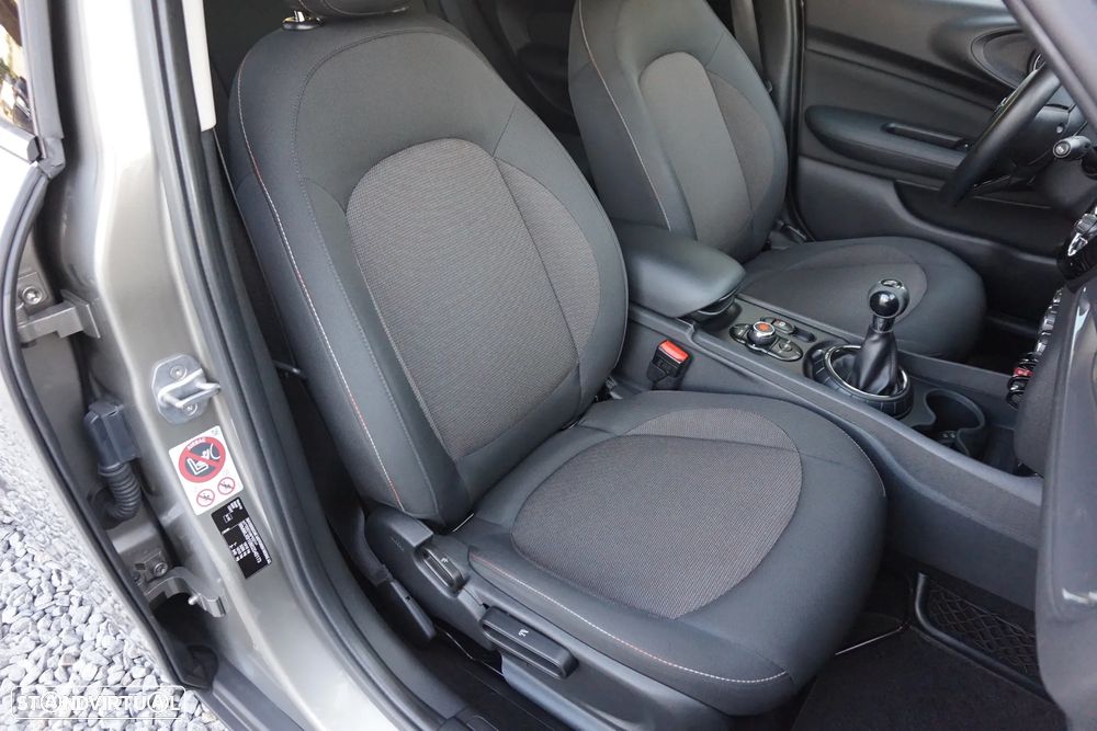 MINI Clubman Cooper D - 24