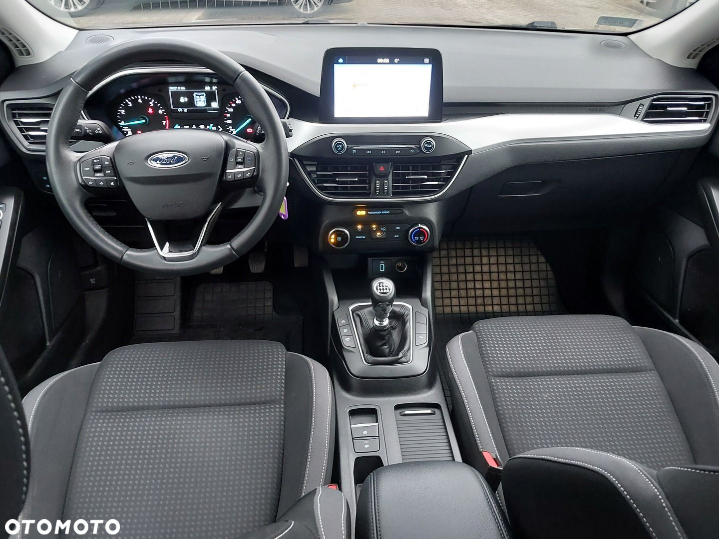 Ford Focus 1.0 EcoBoost Trend - 9