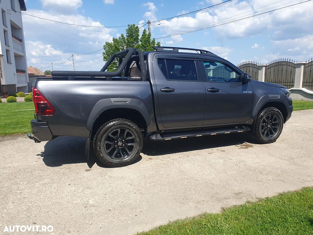 Toyota Hilux - 19