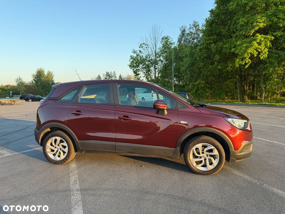 Opel Crossland X 1.2 T Design Line S&S - 4