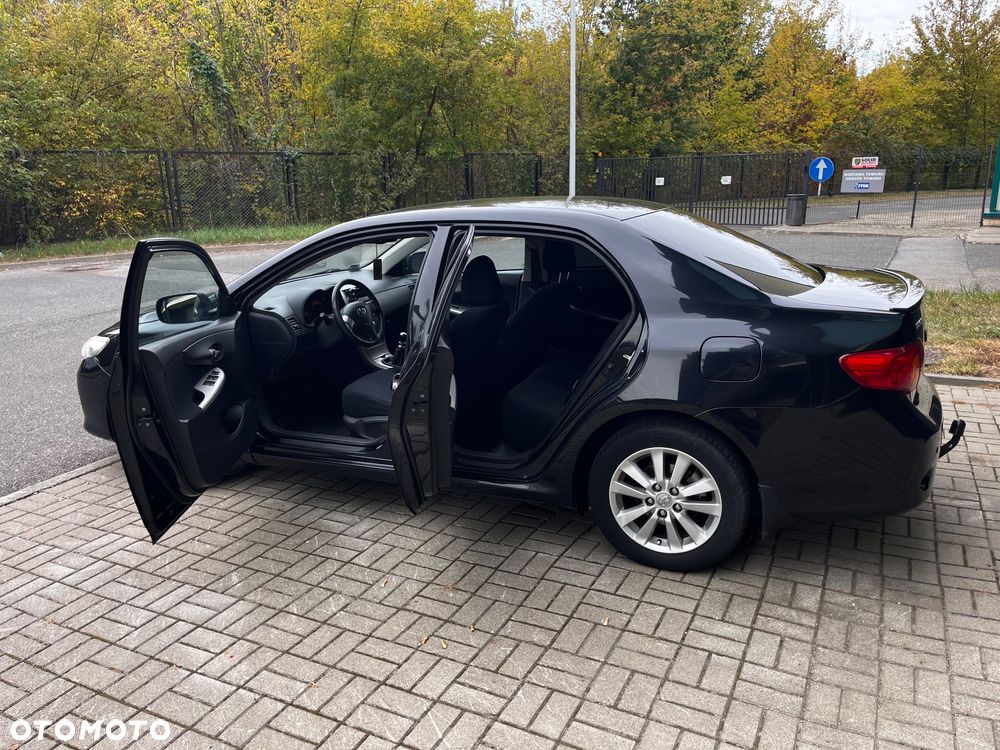 Toyota Corolla 2.0 D-4D Prestige - 17