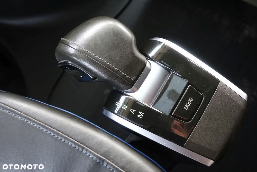 Volvo FH 500 GLOBETROTTER XL / I-SAVE / STANDARD / AUTOMAT / EURO 6 / KLIMATYZACJA POSTOJOWA / LODÓWKA / LED / NAVI / 2 ZBIORNIKI - 31