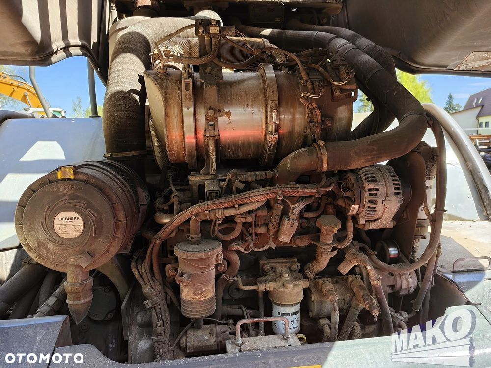 Liebherr L546 - 15