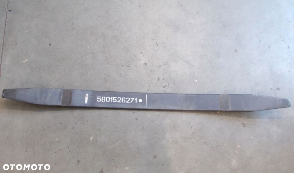 RESOR POPRZECZNY IVECO DAILY 2014-