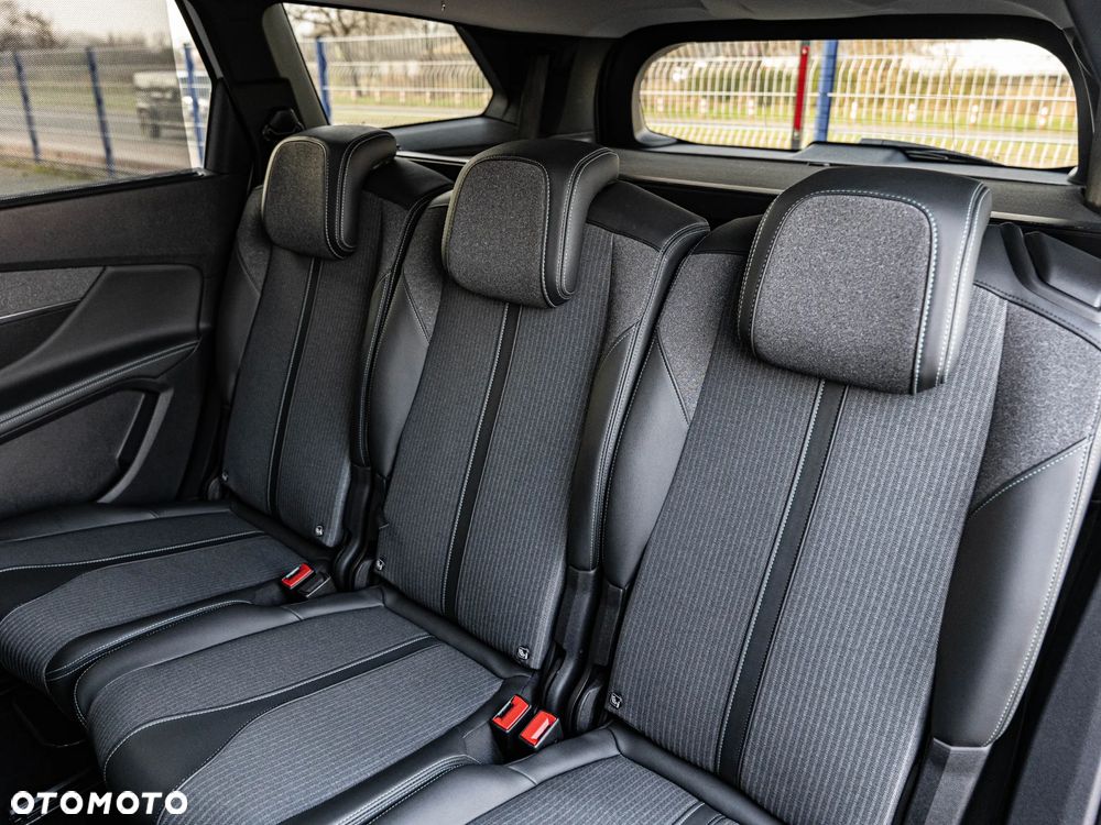 Peugeot 5008 1.5 BlueHDi Allure Pack S&S - 29