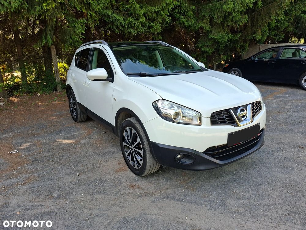 Nissan Qashqai - 2
