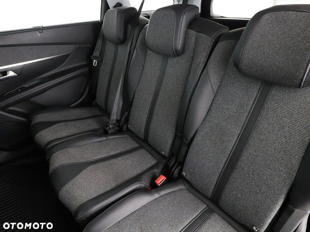 Peugeot 3008 1.6 BlueHDi Allure S&S EAT6 - 17