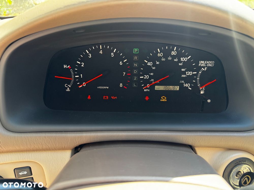 Lexus ES - 17