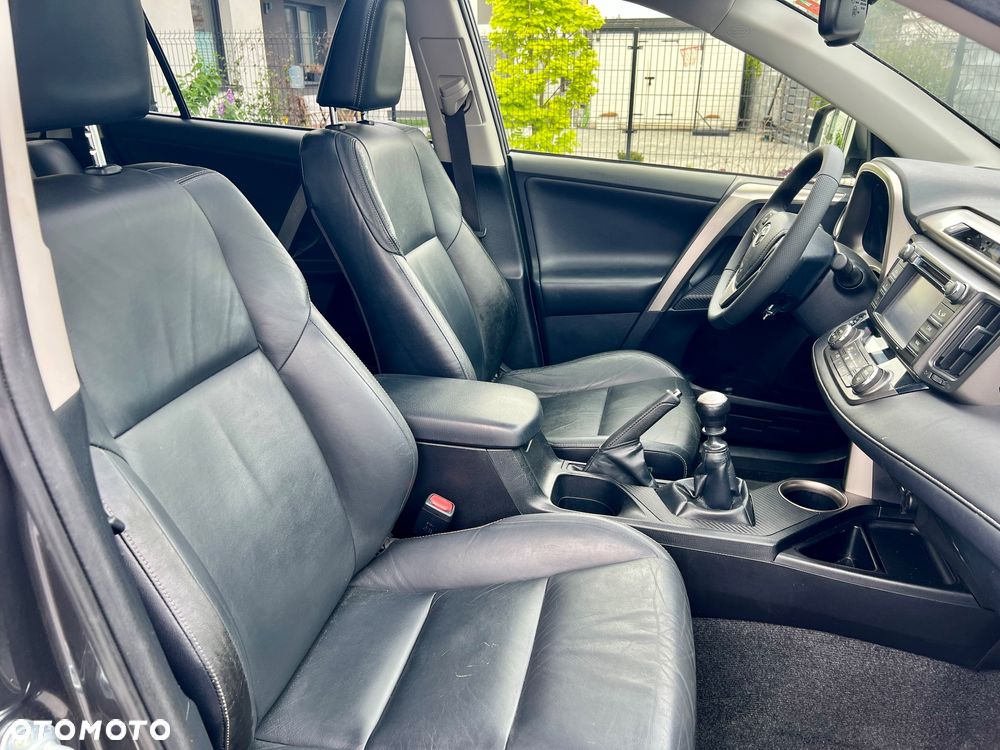 Toyota RAV4 2.0 4x4 Executive - 17
