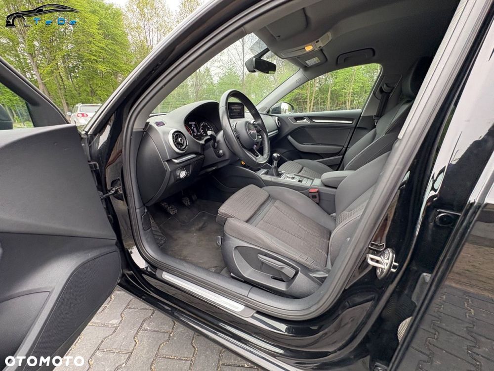 Audi A3 Sportback 2.0 TDI clean diesel Ambiente - 21